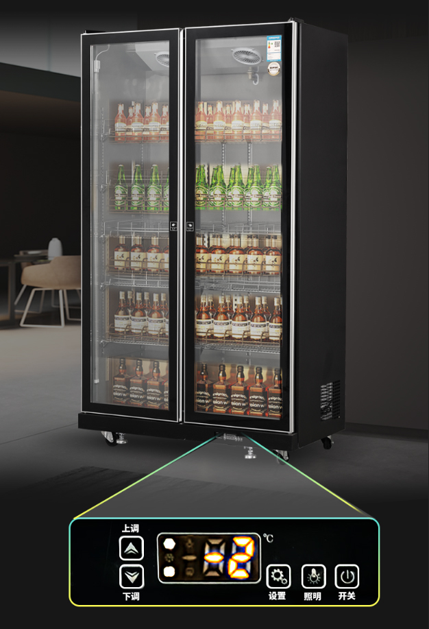 Voll Edelstahl-Interieur & Regaler (12)