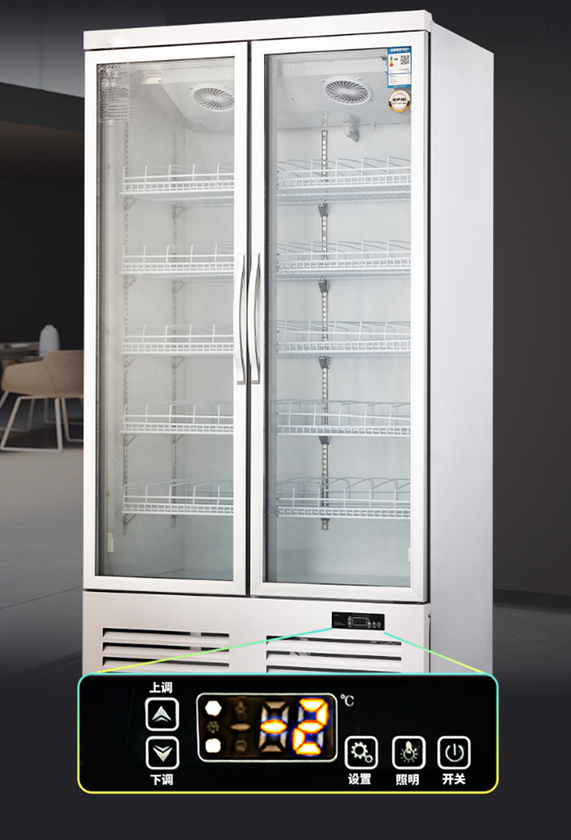 Ventilované chlazení - standardní verze, spodní montáž (12)